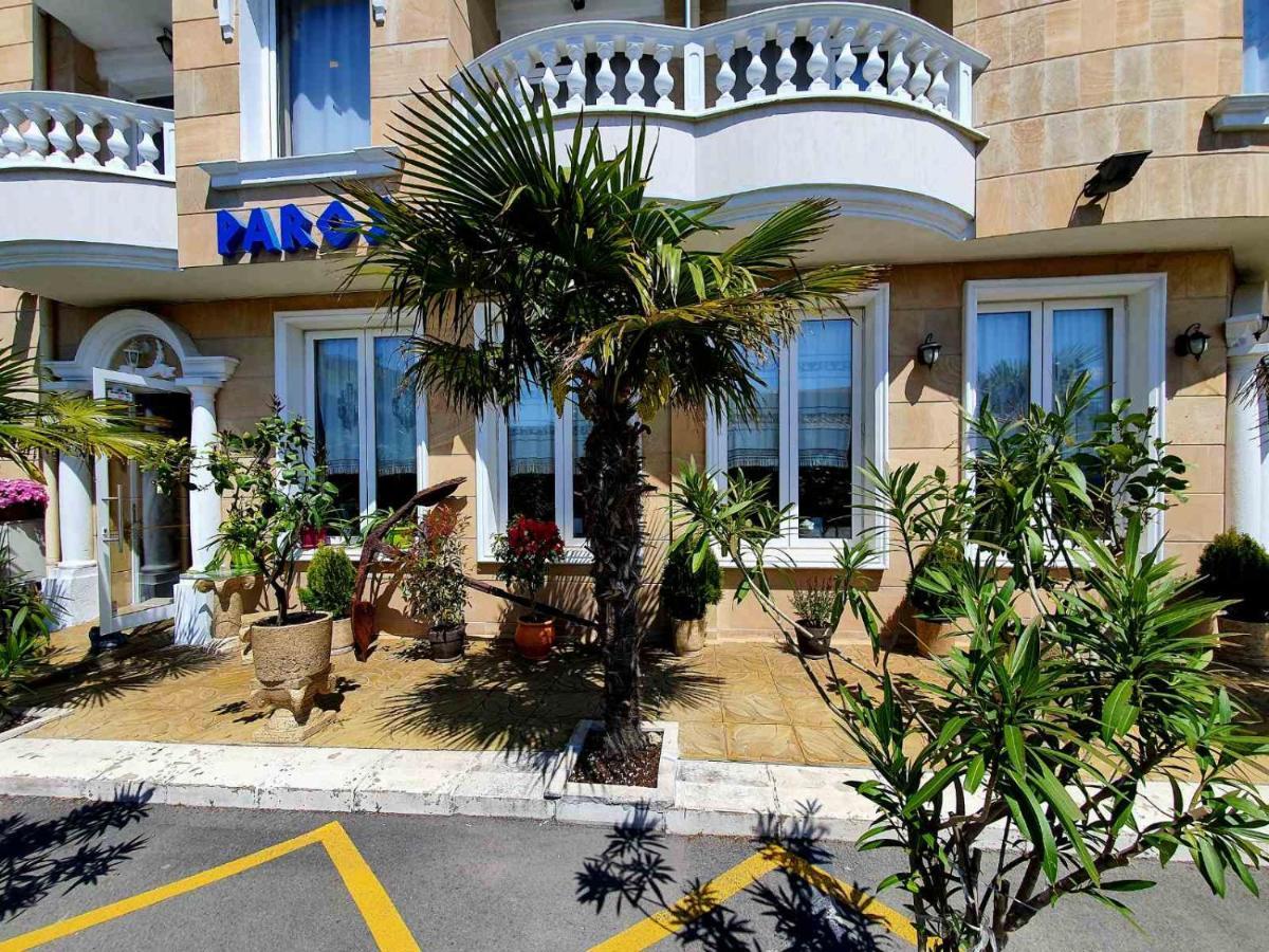 Hotel Paros Pomorie Exterior foto